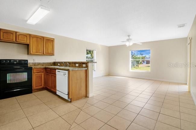 Image No.8-6 Bed Duplex for sale