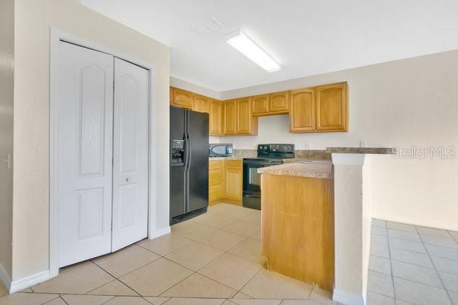 Image No.9-6 Bed Duplex for sale