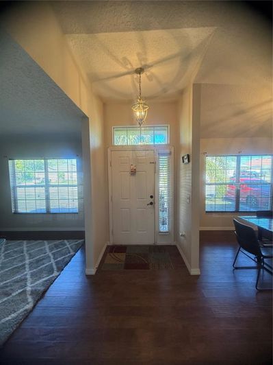 Image No.9-3 Bed House for sale