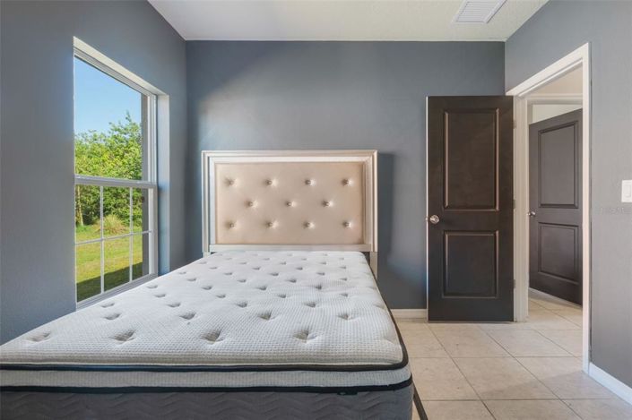 Image No.15-Maison de 4 chambres à vendre à Saint John