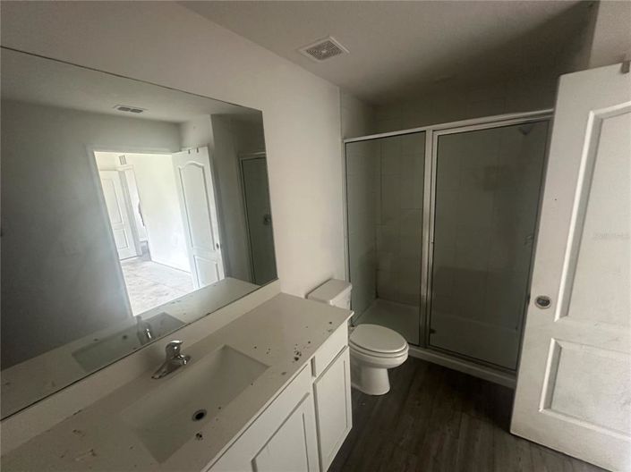 Image No.8-3 Bed House for sale