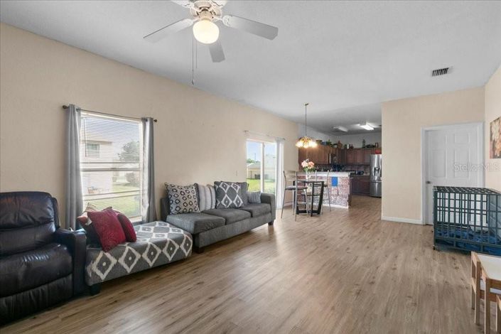 Image No.8-Maison de 4 chambres à vendre à Saint John