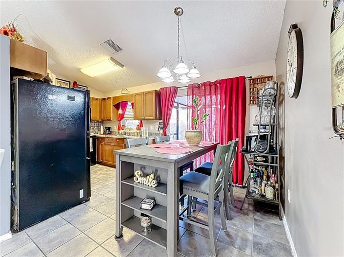 Image No.15-3 Bed House for sale