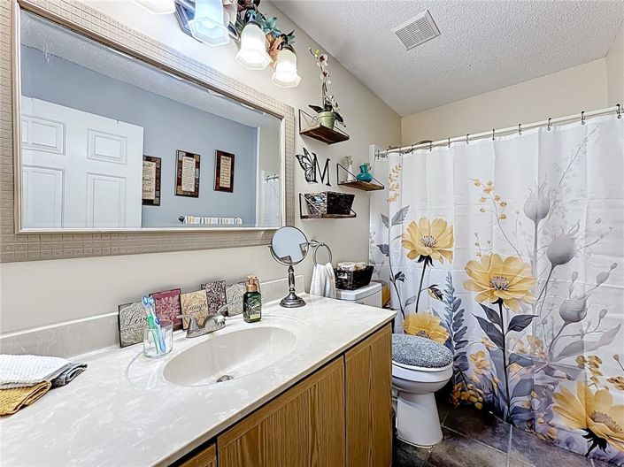 Image No.24-3 Bed House for sale