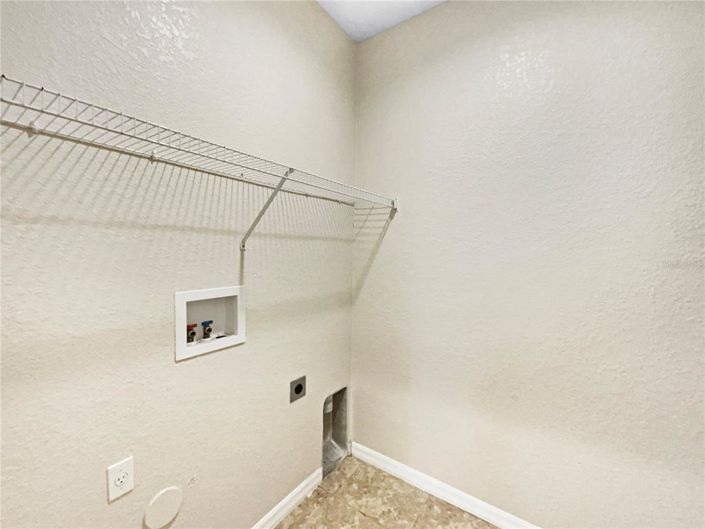 Image No.17-3 Bed Townhouse for sale