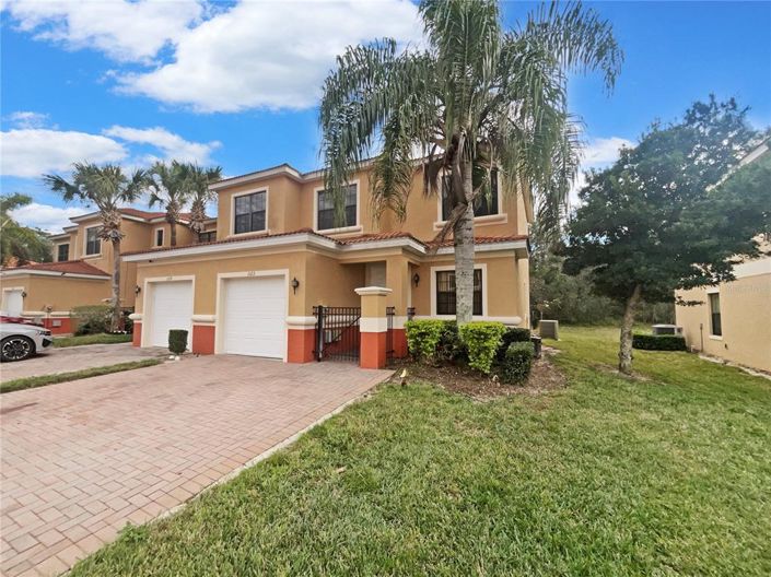 Image No.2-Maison de ville de 3 chambres à vendre à Saint John