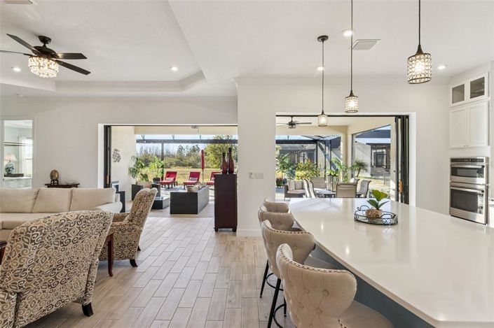 Image No.11-3 Bed House for sale