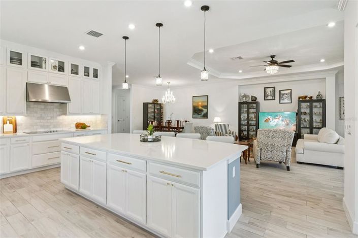 Image No.14-3 Bed House for sale