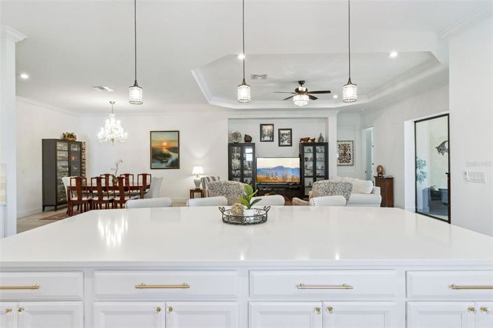 Image No.15-3 Bed House for sale