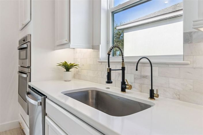 Image No.16-3 Bed House for sale