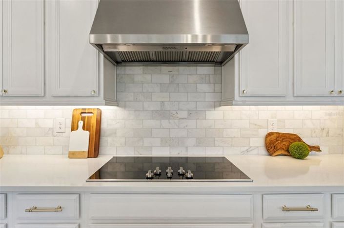 Image No.17-3 Bed House for sale