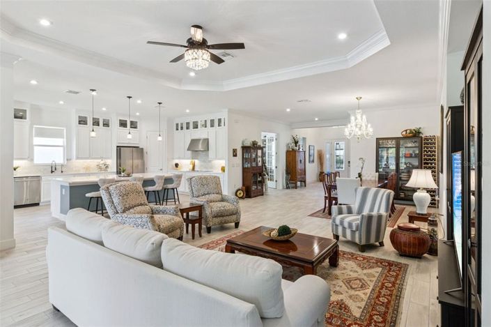 Image No.18-3 Bed House for sale