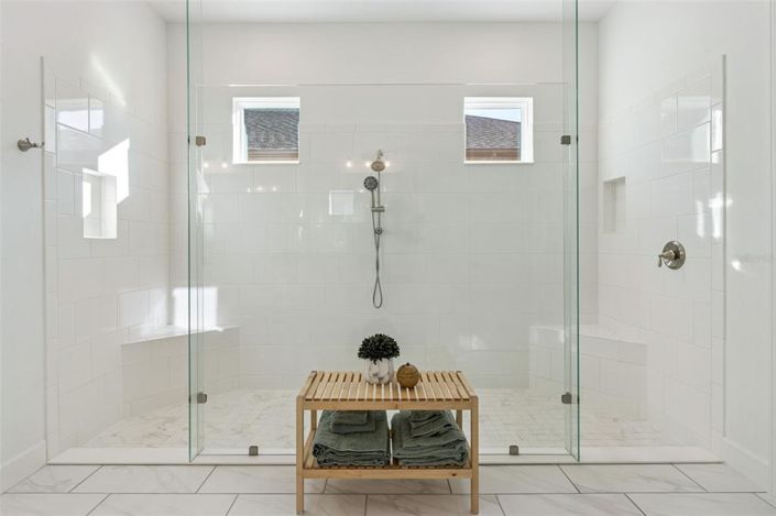 Image No.26-3 Bed House for sale