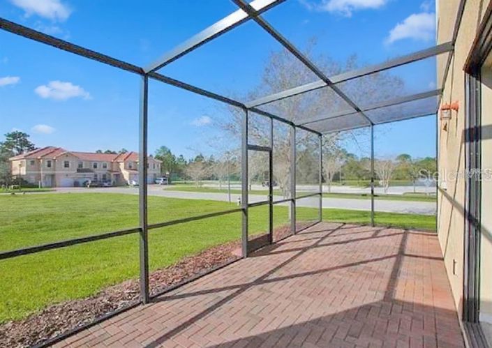 Image No.9-Maison de ville de 3 chambres à vendre à Saint John