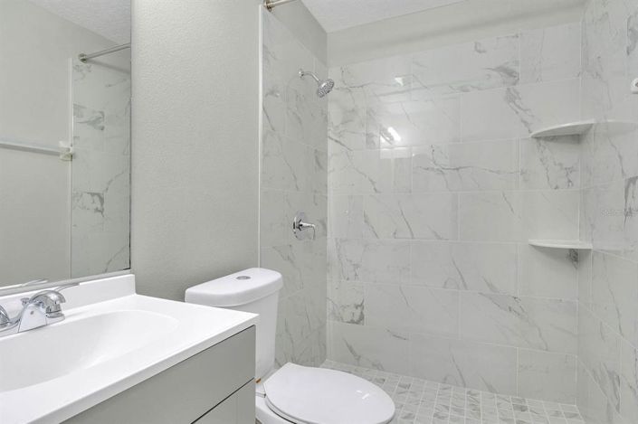 Image No.19-3 Bed House for sale