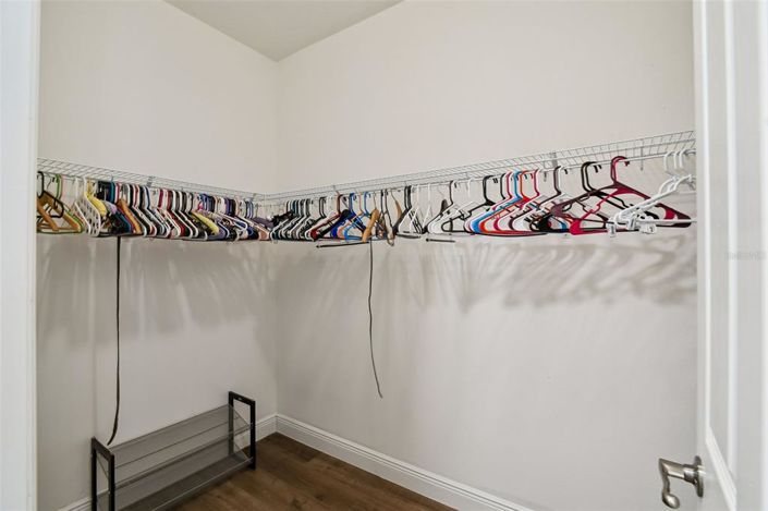 Image No.18-3 Bed House for sale