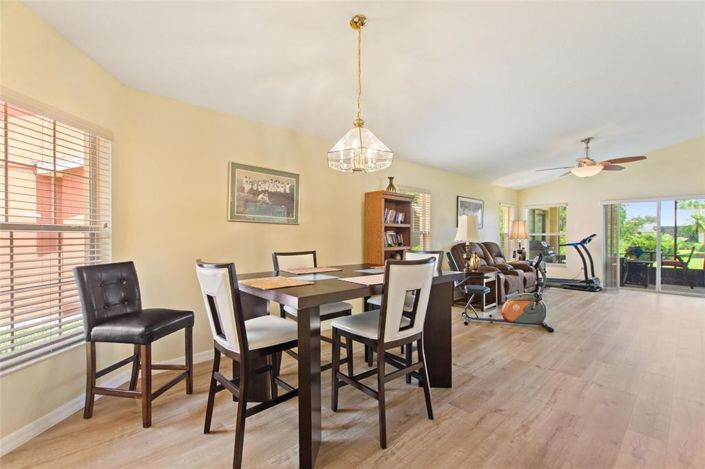 Image No.7-2 Bed House for sale