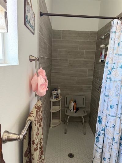 Image No.15-4 Bed House for sale