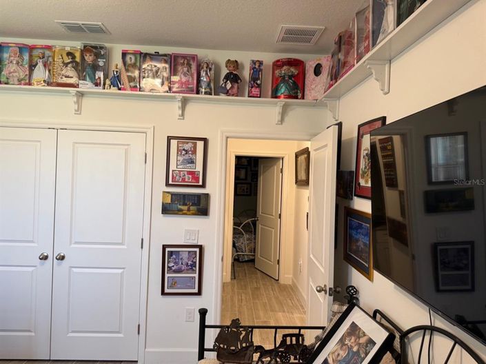 Image No.21-4 Bed House for sale