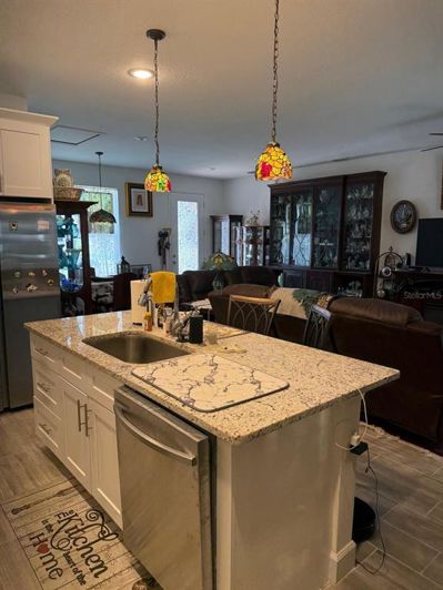 Image No.9-4 Bed House for sale