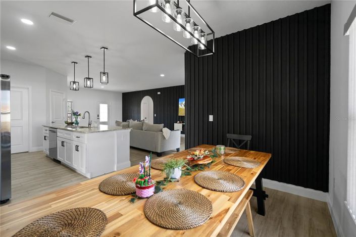 Image No.10-3 Bed House for sale