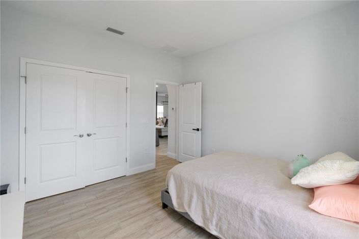 Image No.16-3 Bed House for sale