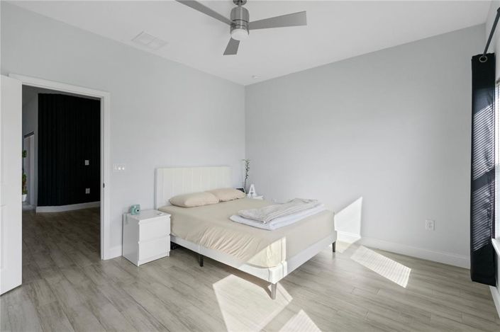 Image No.21-3 Bed House for sale