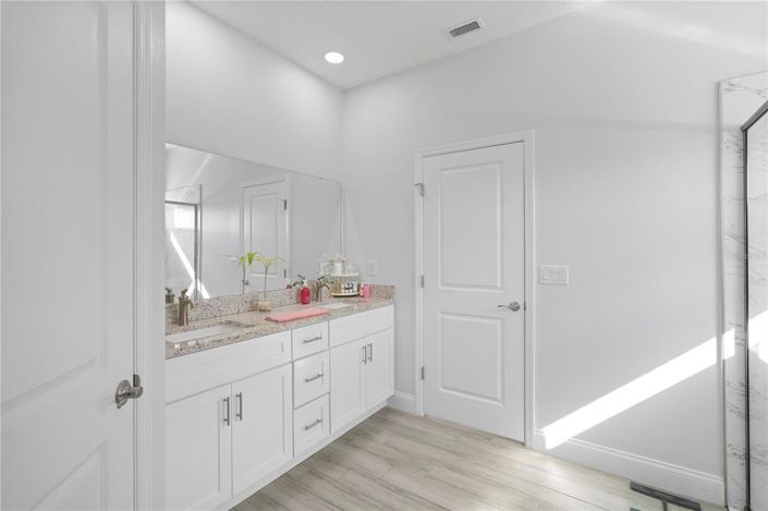 Image No.23-3 Bed House for sale