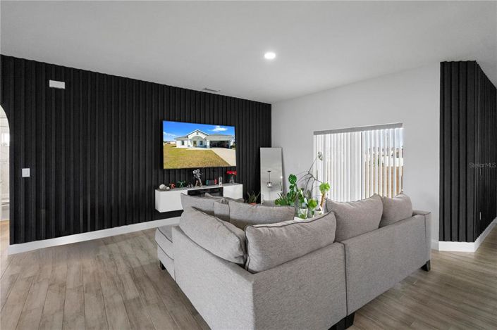 Image No.5-3 Bed House for sale