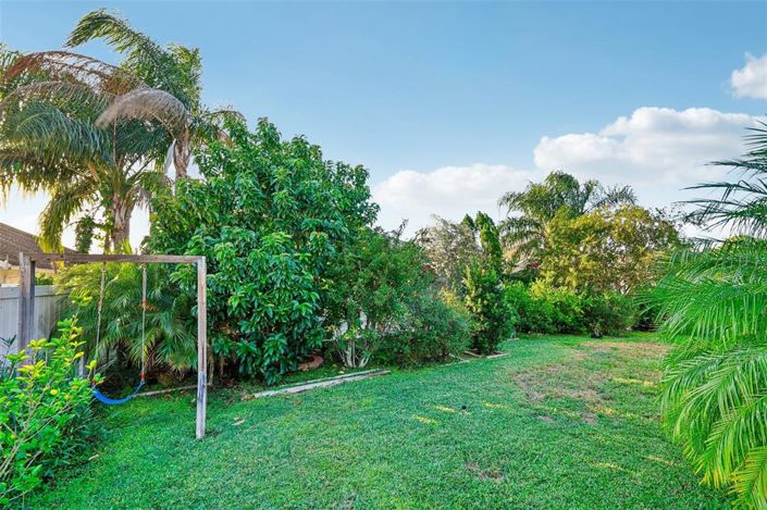 Image No.31-4 Bed House for sale