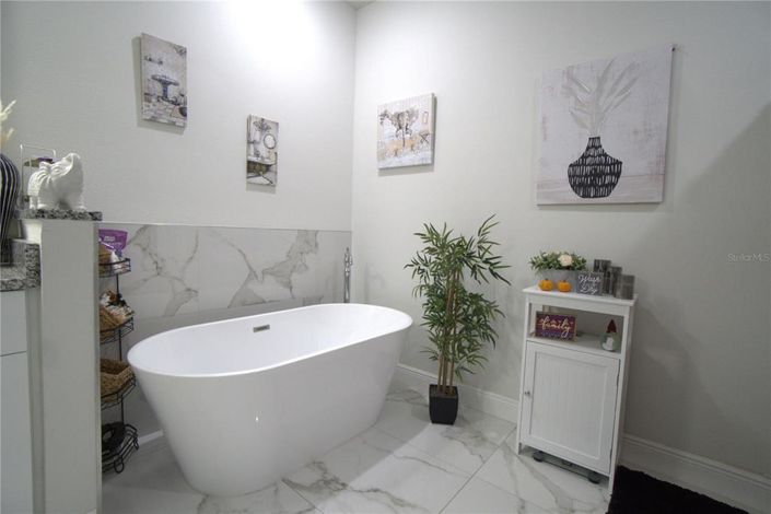 Image No.13-Maison de 4 chambres à vendre à Saint John