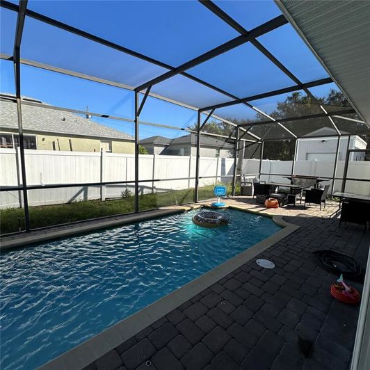 Image No.9-4 Bed House for sale