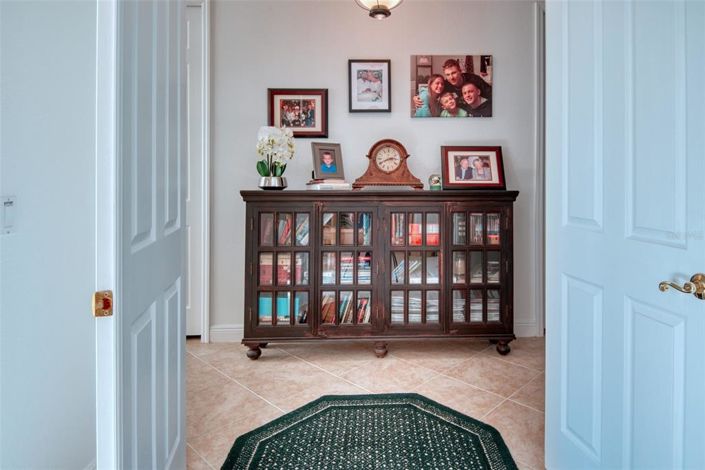 Image No.17-2 Bed House for sale