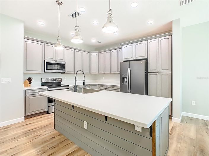 Image No.11-2 Bed House for sale