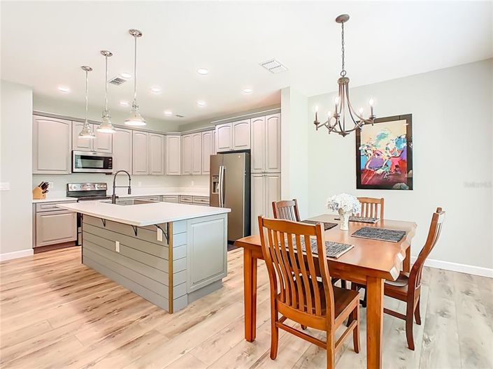 Image No.12-2 Bed House for sale