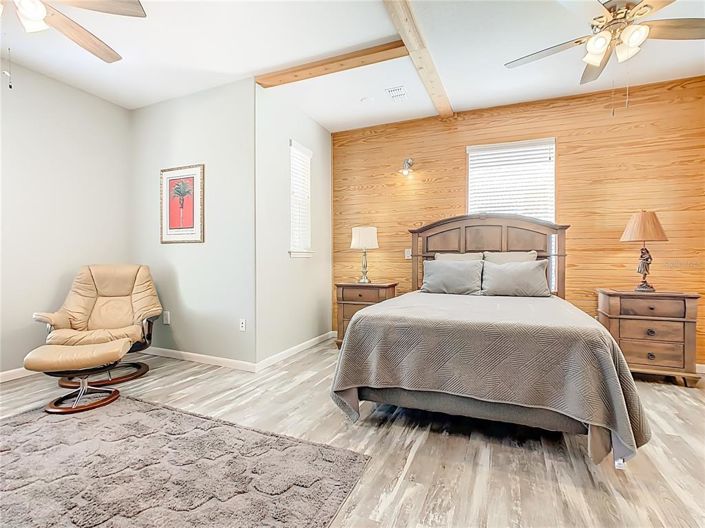 Image No.21-2 Bed House for sale