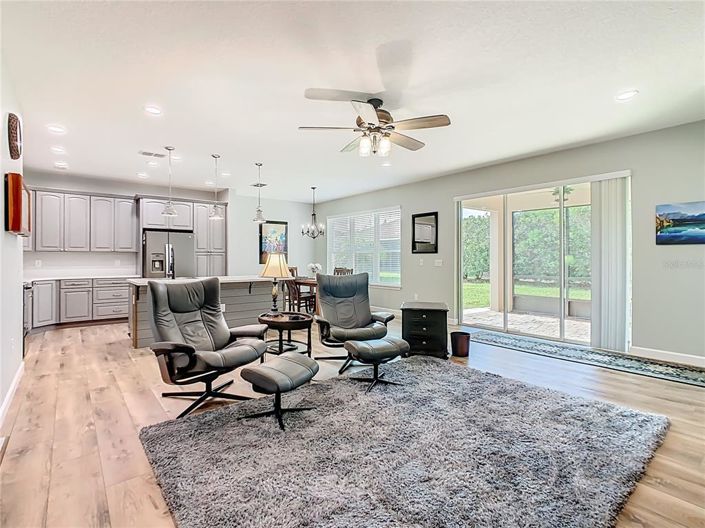 Image No.5-2 Bed House for sale