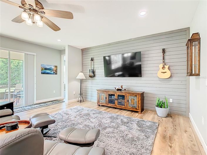 Image No.6-2 Bed House for sale