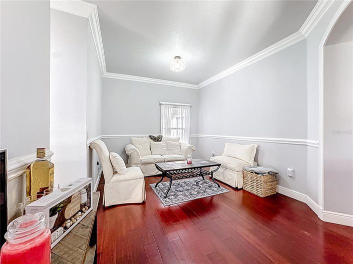 Image No.11-3 Bed House for sale