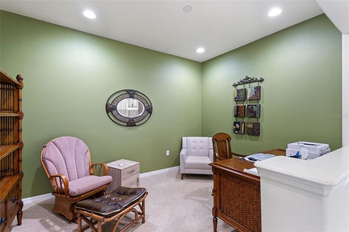 Image No.10-2 Bed House for sale