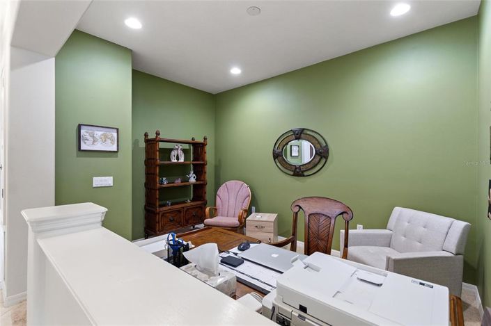 Image No.11-2 Bed House for sale