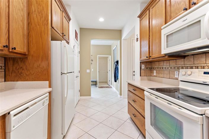 Image No.16-2 Bed House for sale