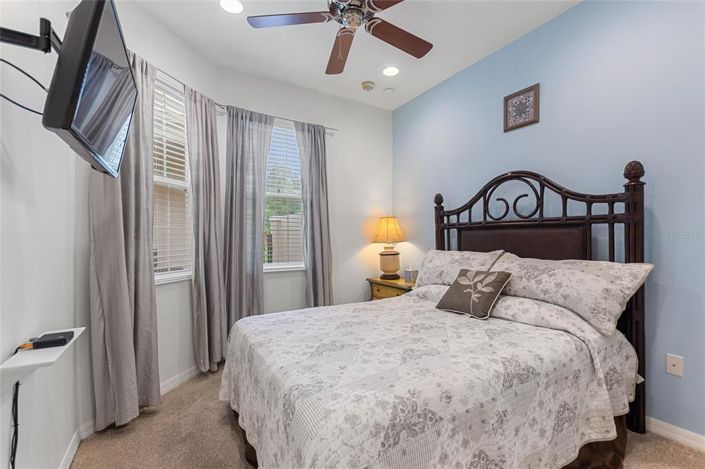 Image No.18-2 Bed House for sale