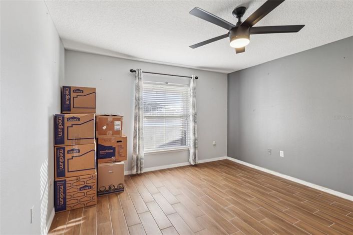 Image No.14-3 Bed House for sale