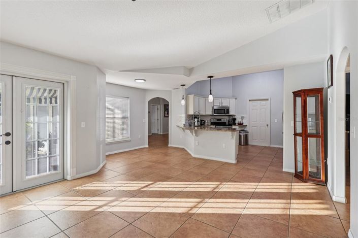 Image No.2-3 Bed House for sale