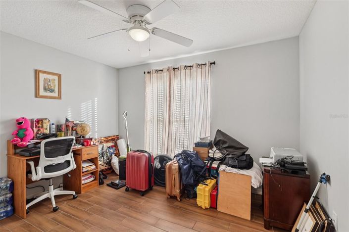 Image No.22-3 Bed House for sale