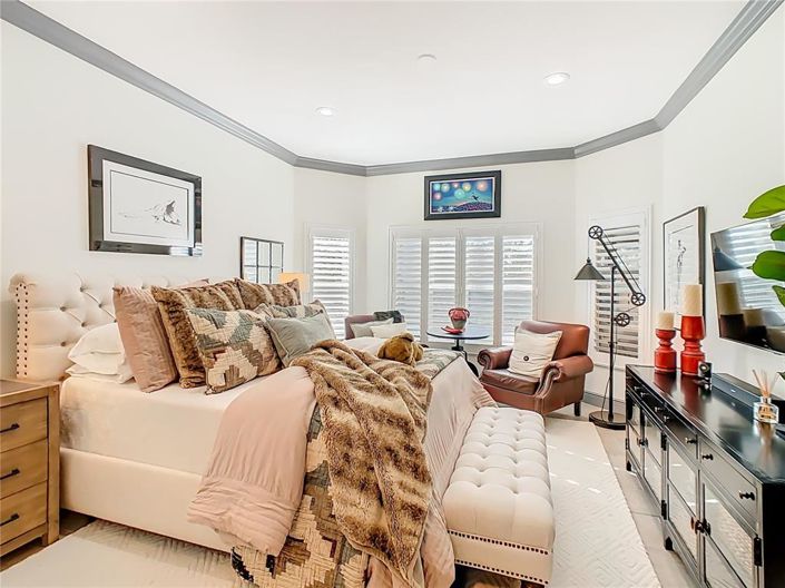 Image No.21-3 Bed House for sale