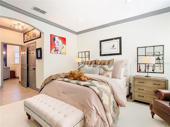 Image No.23-3 Bed House for sale