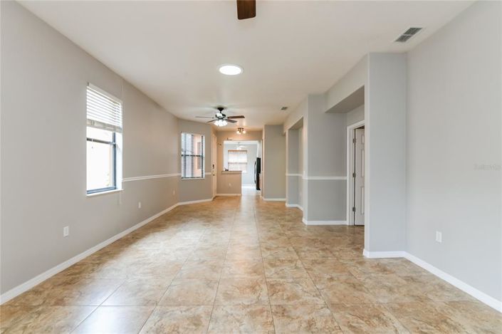 Image No.4-Maison de 2 chambres à vendre à Saint John