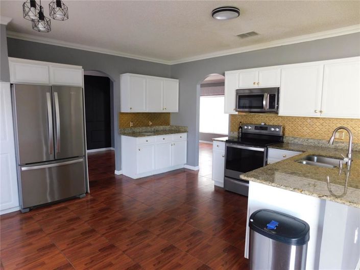 Image No.3-Maison de 4 chambres à vendre à Saint John